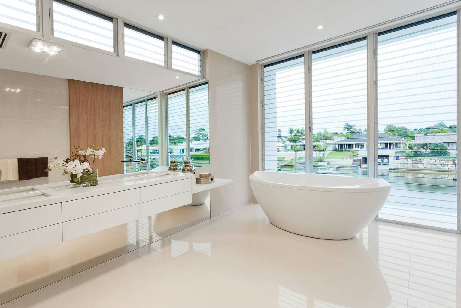 High Rise Milan | Demolive