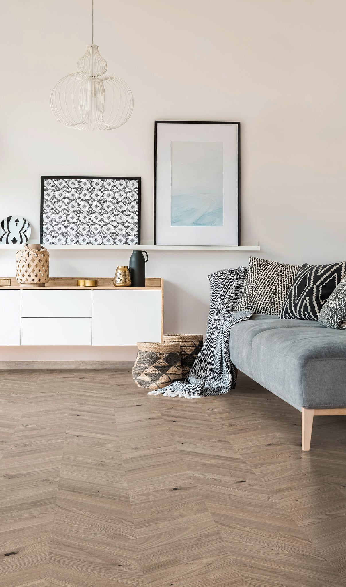 True Earth Chevron 1 | Demolive